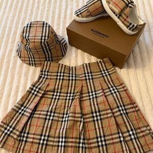 Burberry Archive Beige Checkered Set girls designer for less